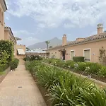 Puerto Banus Apartment For 4 - Pool Bbq & Terrace