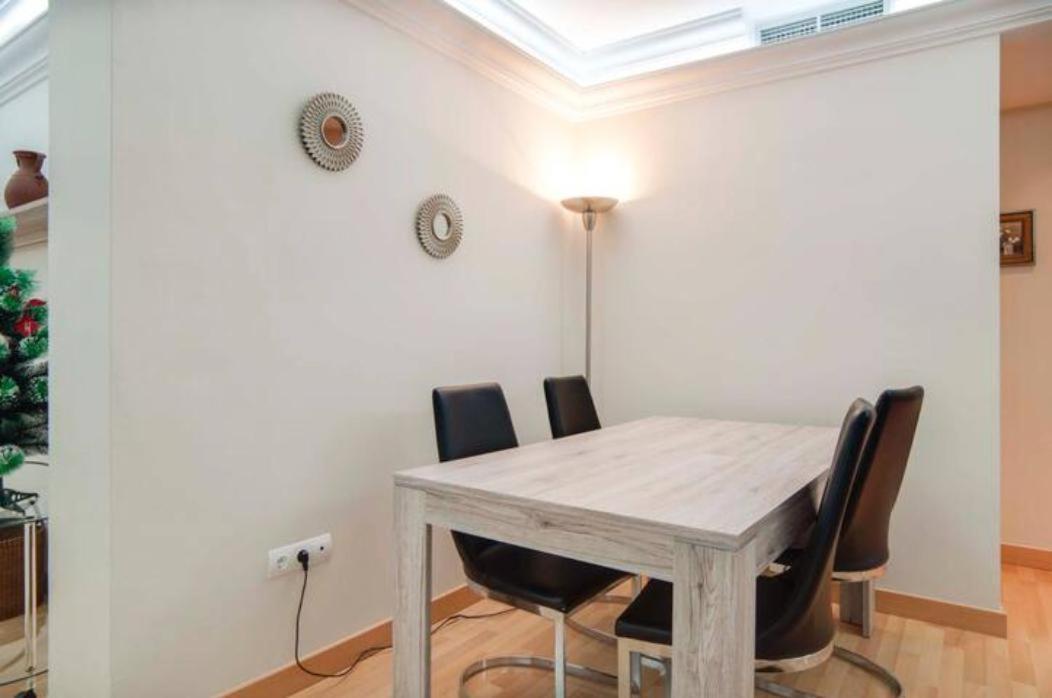 Puerto Banus For 4 - Pool Bbq & Terrace Appartement Marbella
