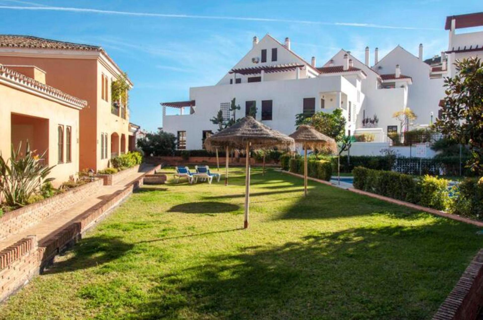 Puerto Banus For 4 - Pool Bbq & Terrace Marbella